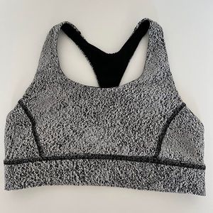 Lululemon sports bra, size 6
